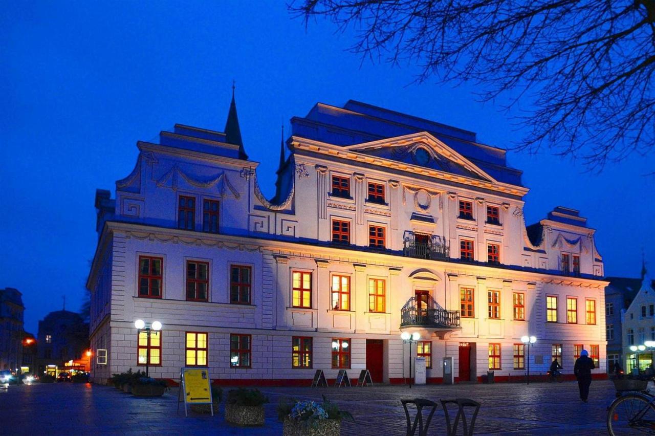 Apartment In The Water Tower, Güstrow Kültér fotó